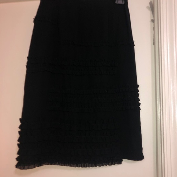 Moschino ruffle detail black skirt - Picture 3 of 5